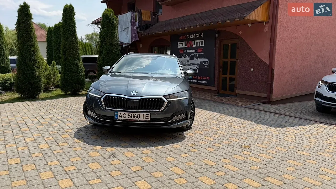 Skoda Octavia 2020 photo 2