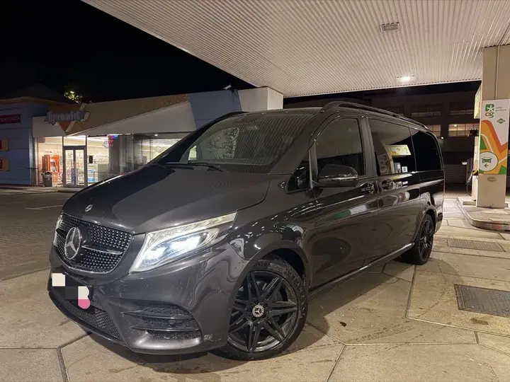 Mercedes-Benz V-Class