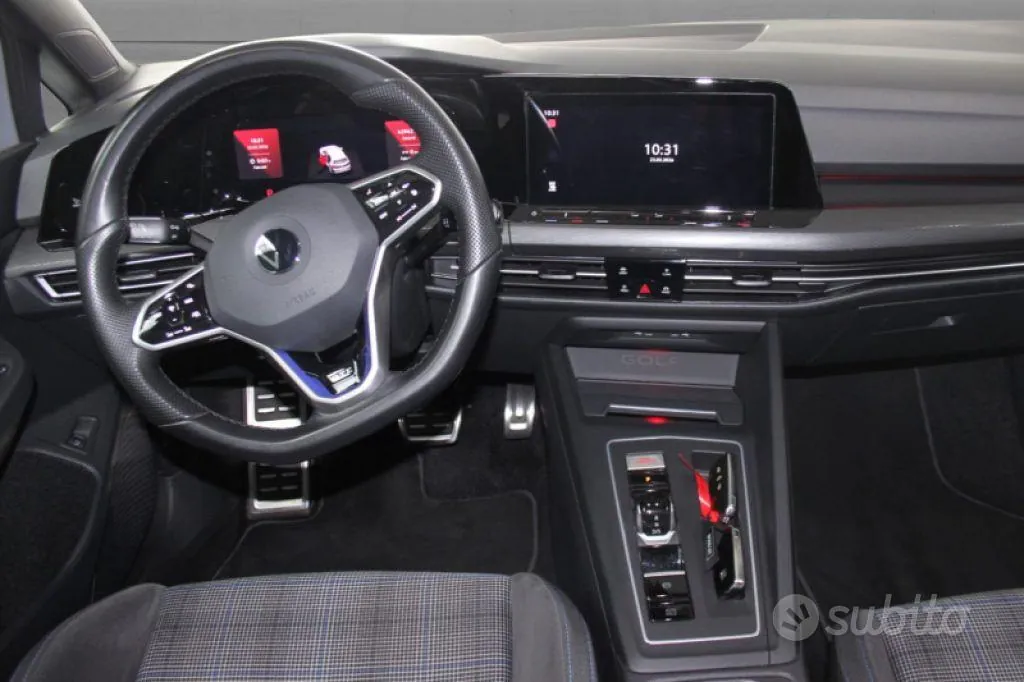 Volkswagen Golf 2022 photo 5
