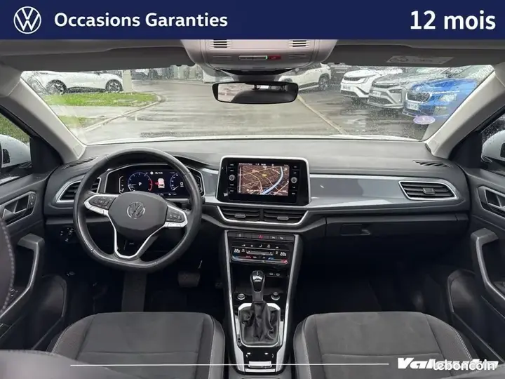 Volkswagen T-Roc 2023 photo 3