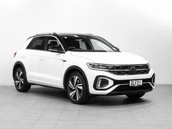 Volkswagen T-Roc 2024 photo 2