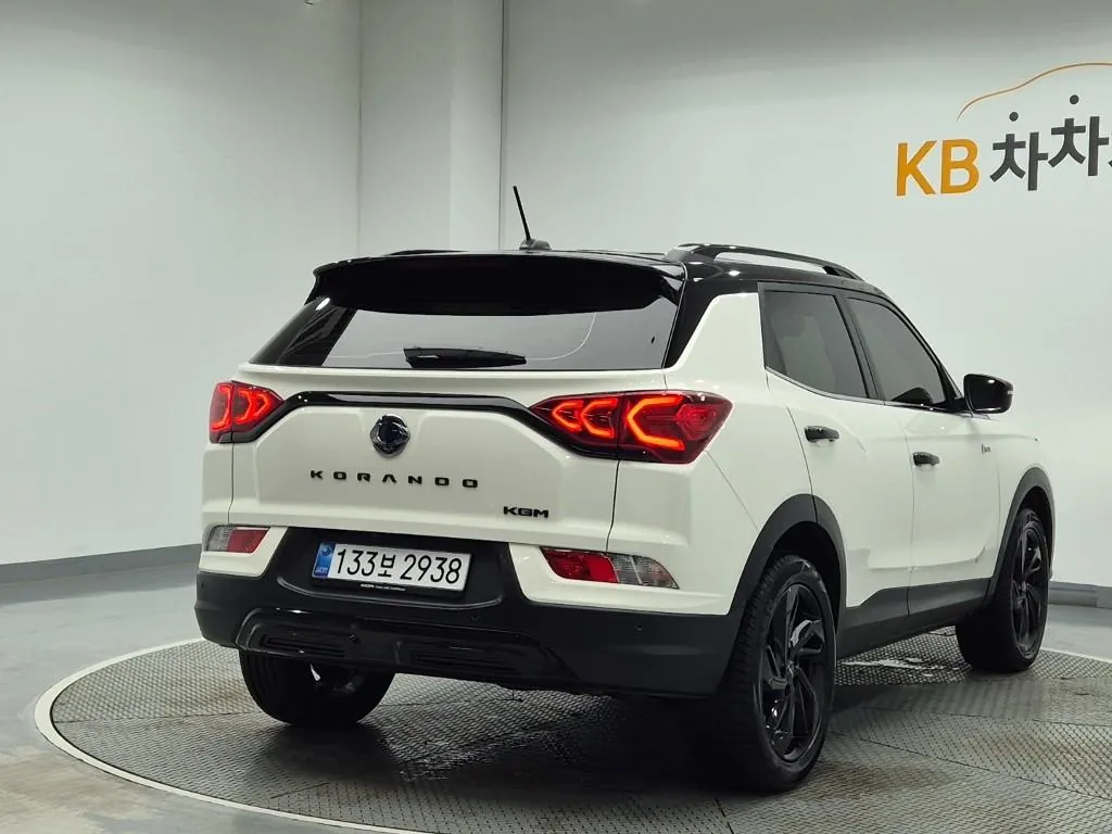 KG Mobility Korando 2025 photo 3
