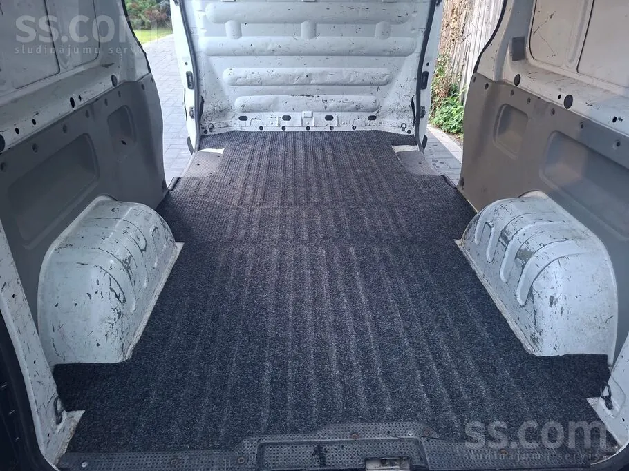 Renault Trafic 2008 photo 5