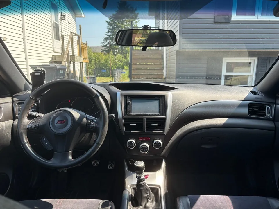 Subaru Wrx Sti 2012 photo 5