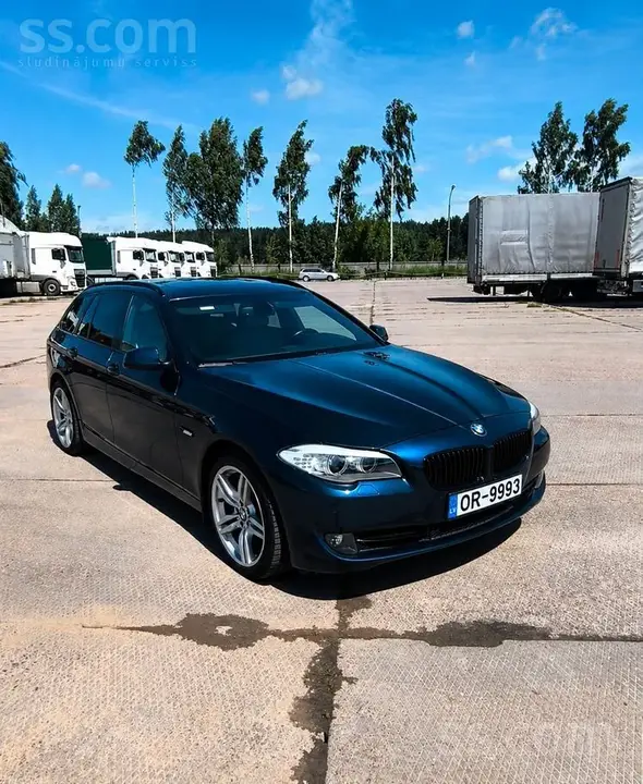 BMW 525