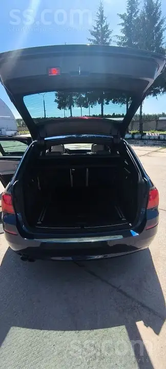 BMW 525 2011 photo 5
