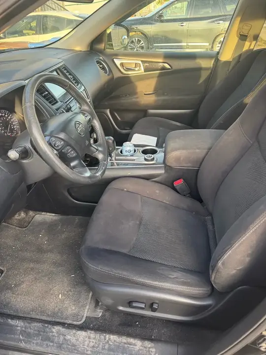 Nissan Pathfinder 2016 photo 3