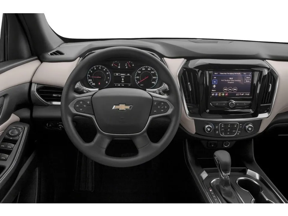 Chevrolet Traverse 2024 photo 2