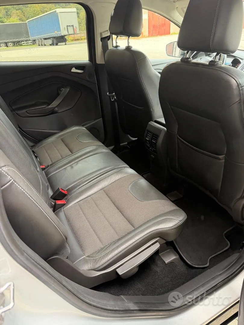 Ford Kuga 2016 photo 5