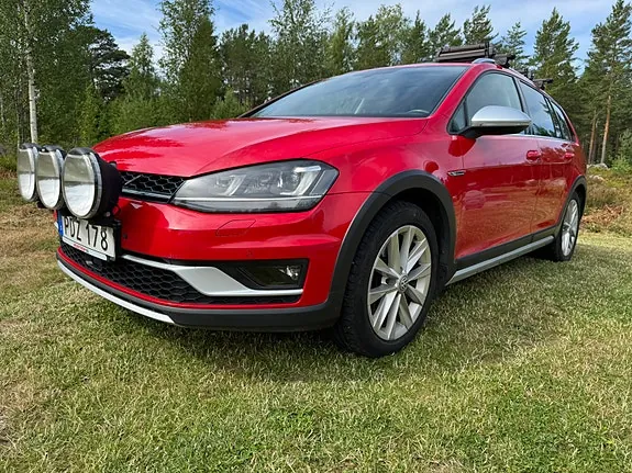 Volkswagen Golf Alltrack
