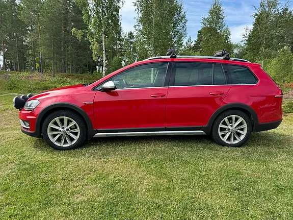 Volkswagen Golf Alltrack 2017 photo 2