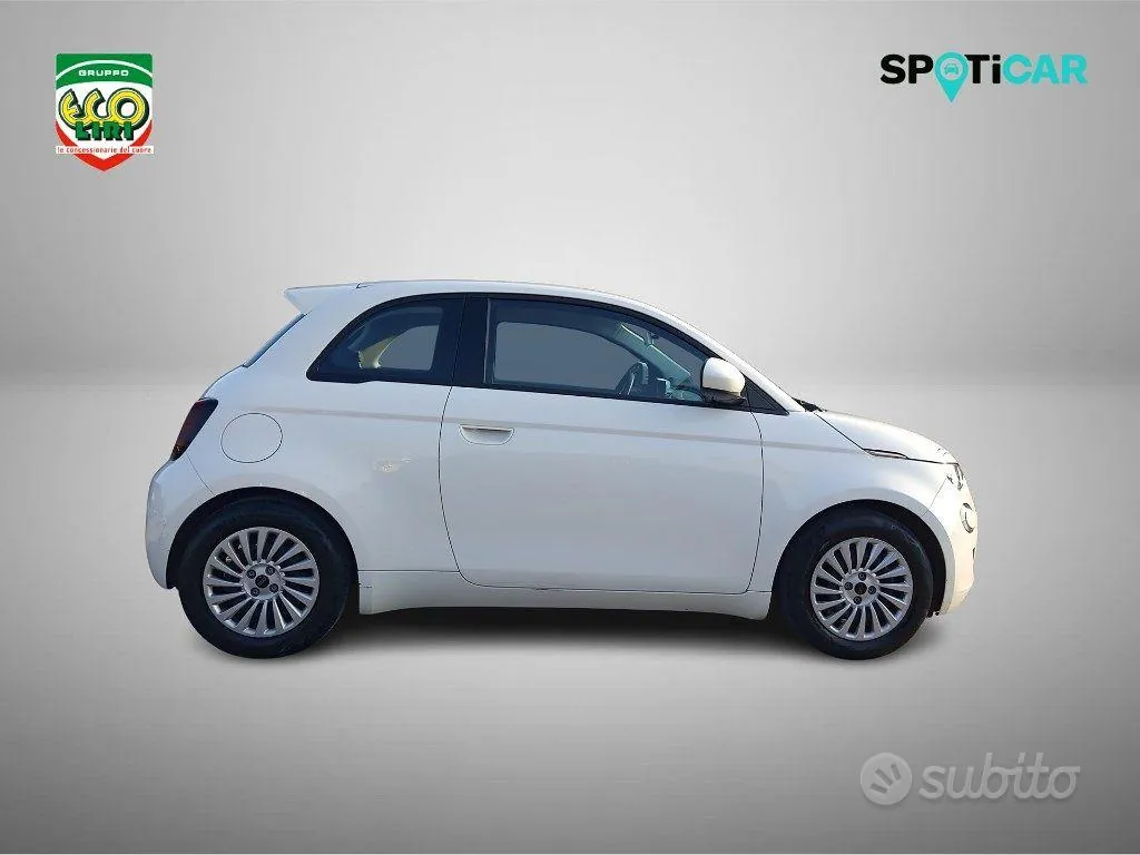 Fiat 500 2023 photo 4