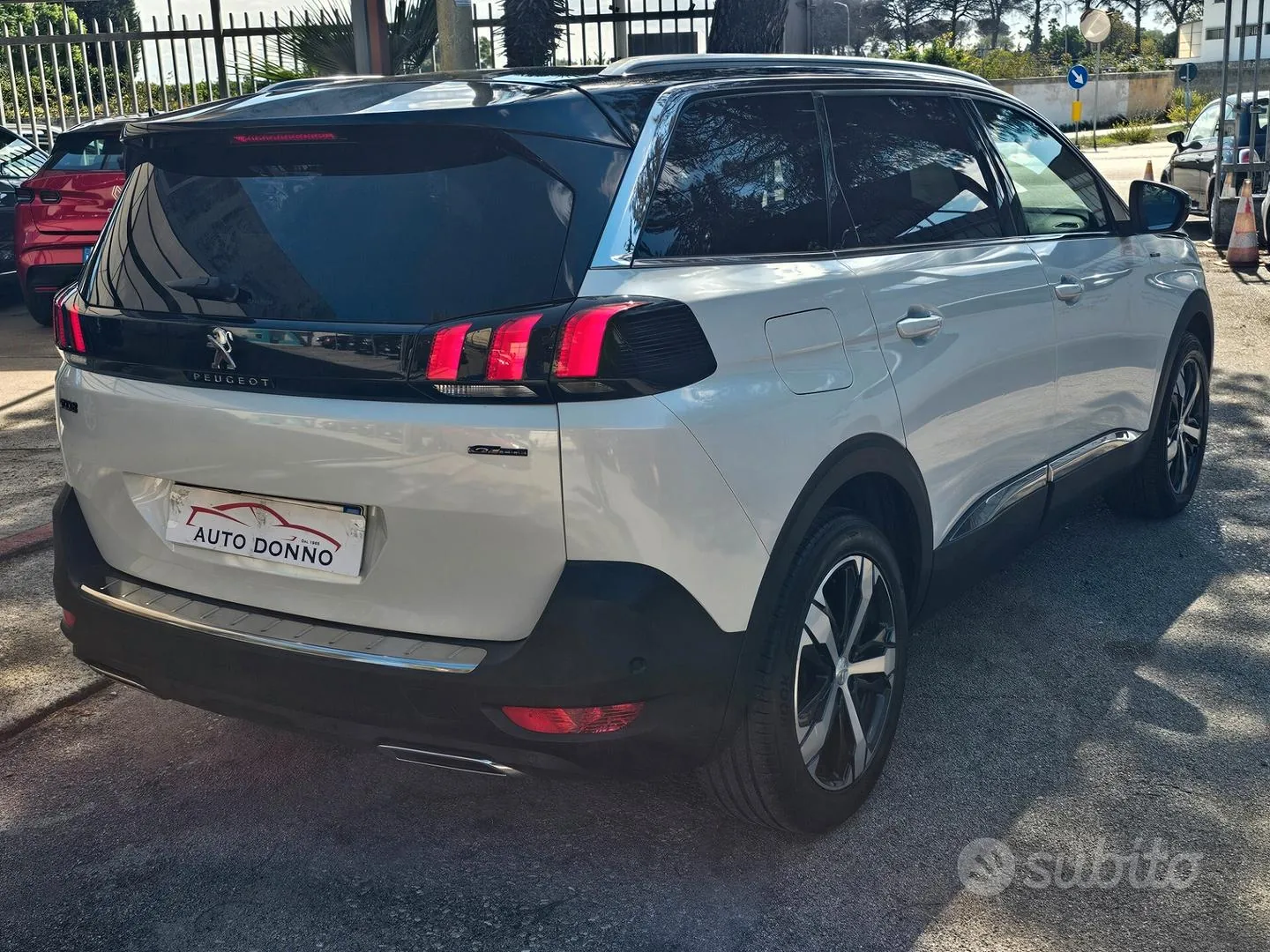 Peugeot 5008 2020 photo 2
