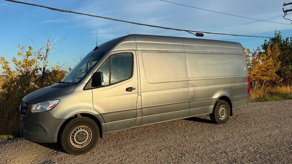 Mercedes-Benz Sprinter 2021 photo 2