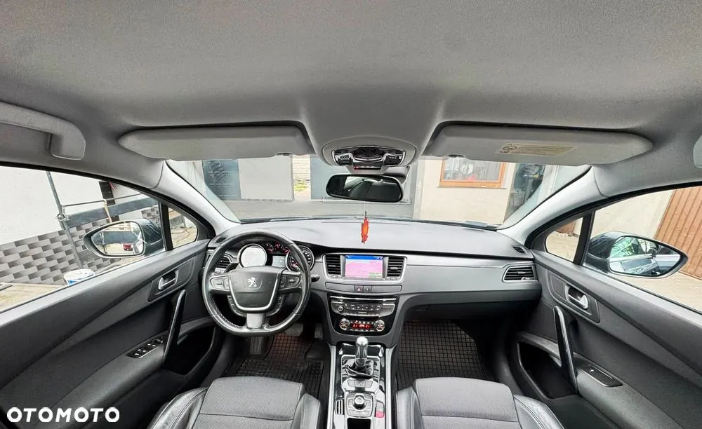 Peugeot 508 2011 photo 2