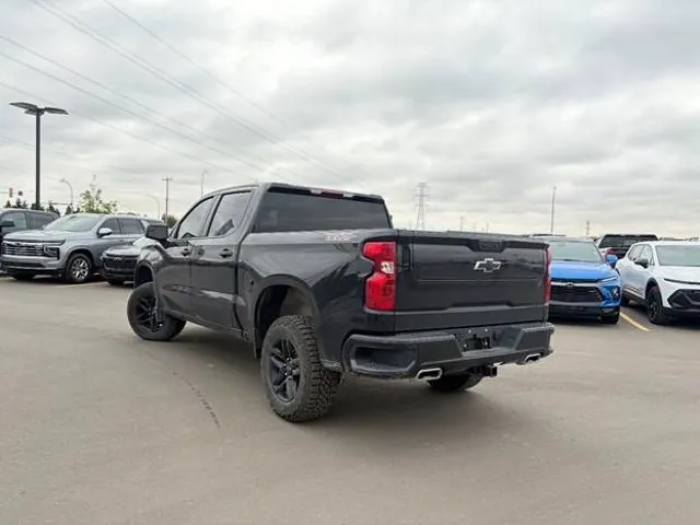 Chevrolet Silverado 1500 2024 photo 3