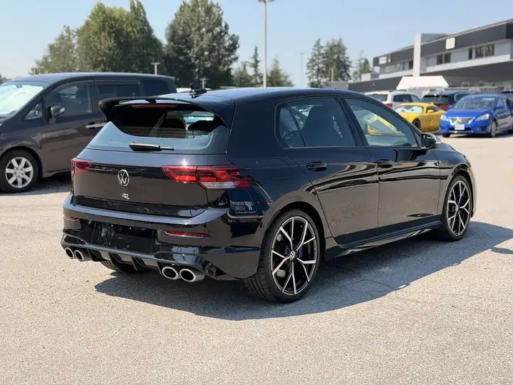 Volkswagen Golf R 2022 photo 4