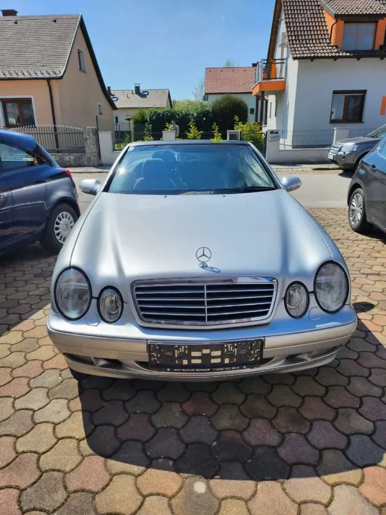 Mercedes-Benz Clk-Class