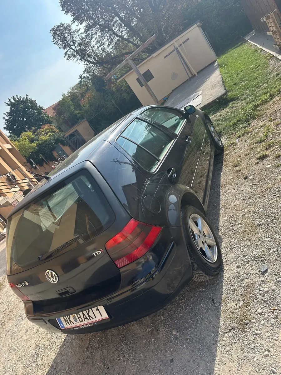 Volkswagen Golf 2001 photo 3