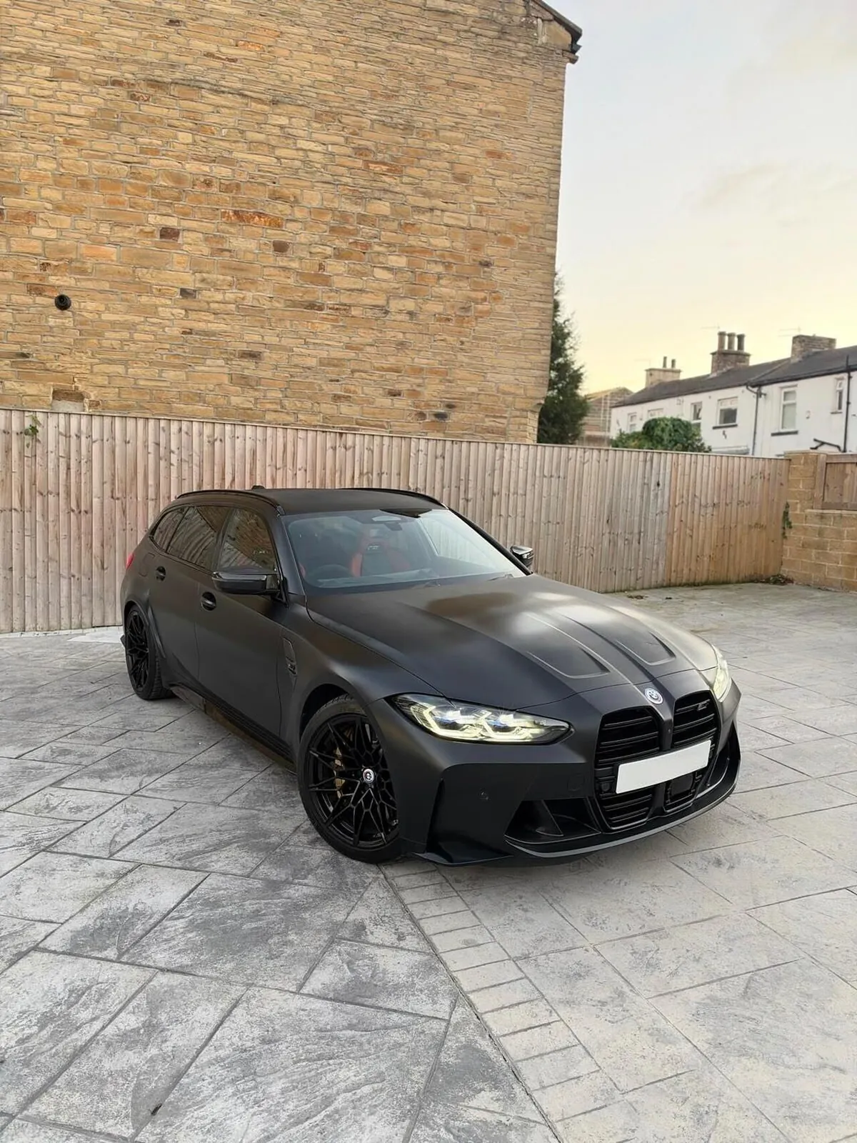 BMW M3 2024 photo 2