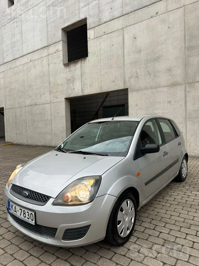 Ford Fiesta 2006 photo 4