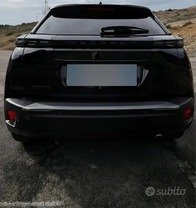 Peugeot 2008 2024 photo 2