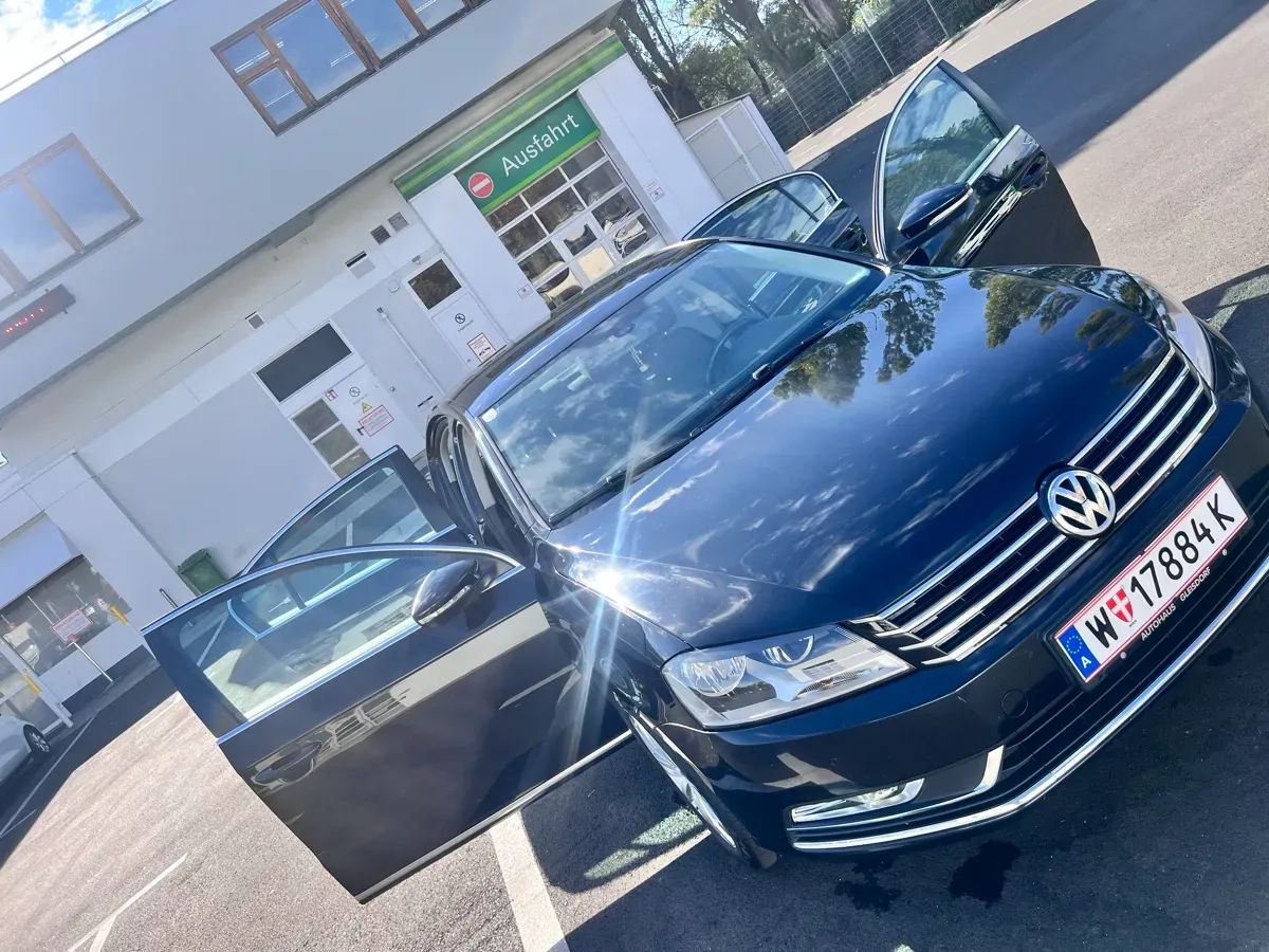 Volkswagen Passat 2012 photo 3