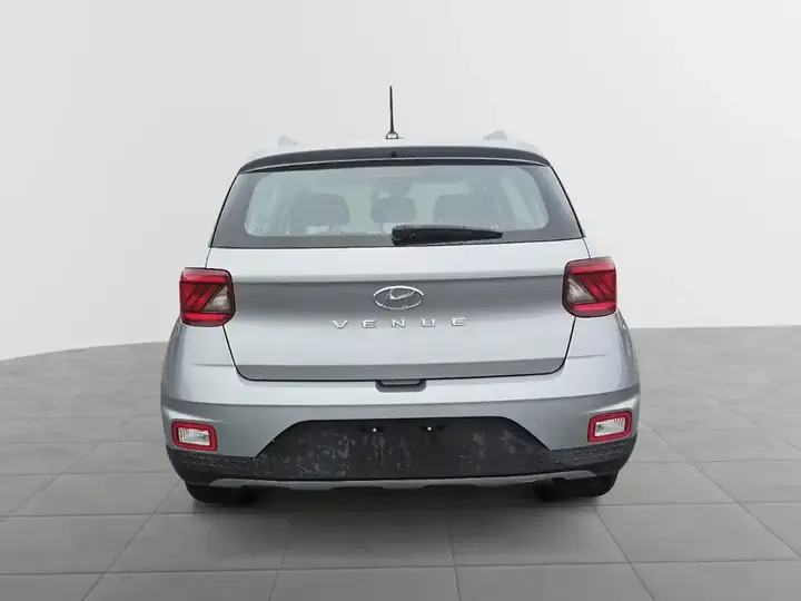 Hyundai Venue 2025 photo 3