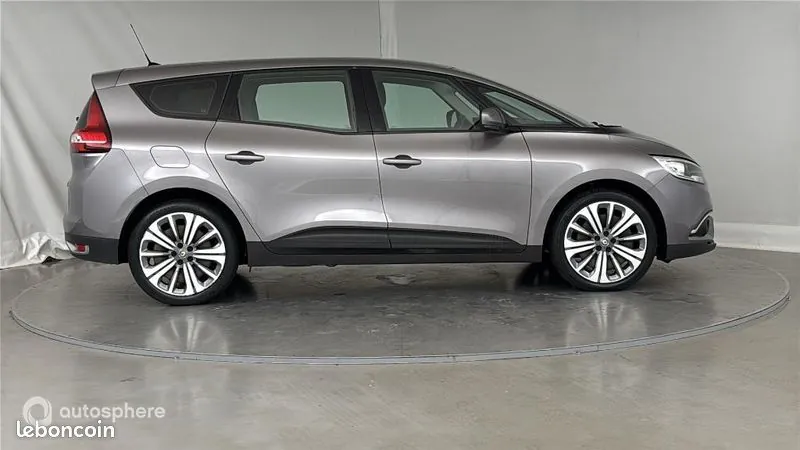 Renault Grand Scenic 2019 photo 4