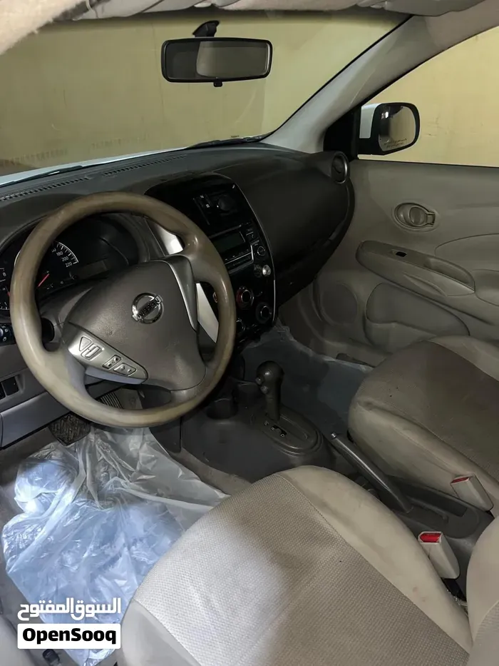 Nissan Sunny 2022 photo 4