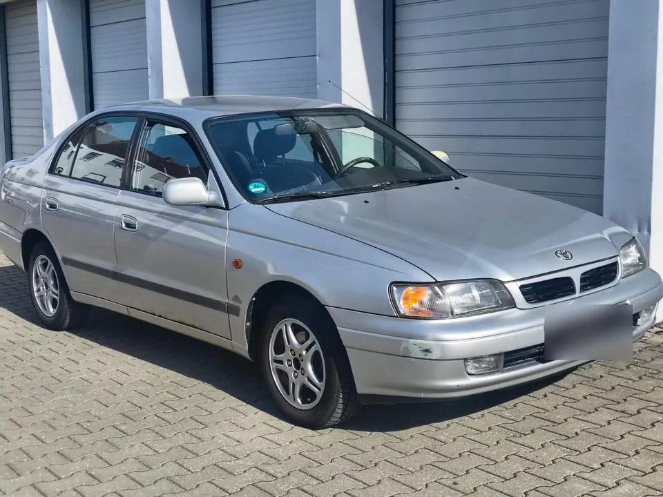 Toyota Carina