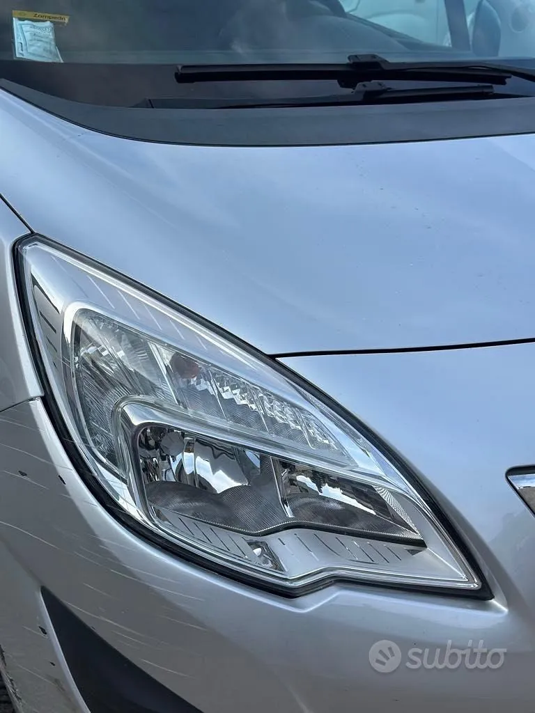 Opel Meriva 2010 photo 4