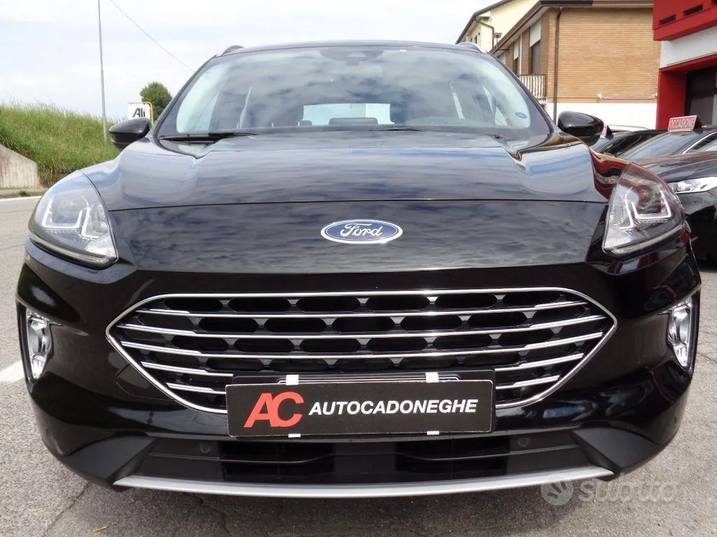 Ford Kuga 2022 photo 3