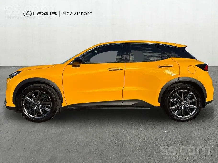 Lexus Lbx 2026 photo 3