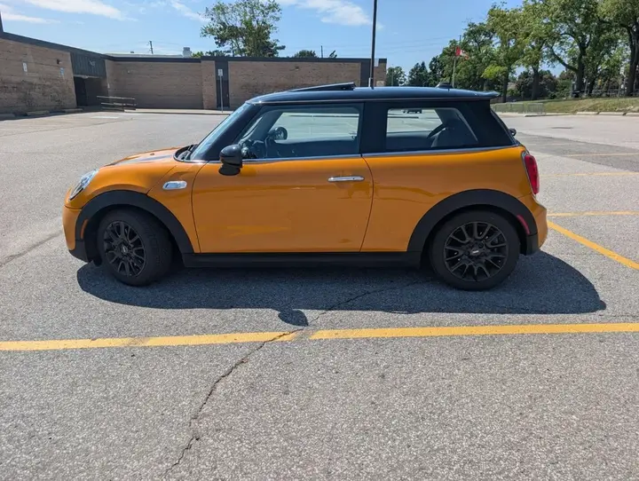 Mini Cooper 2016 photo 3