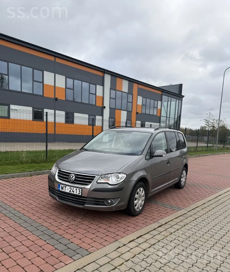 Volkswagen Touran