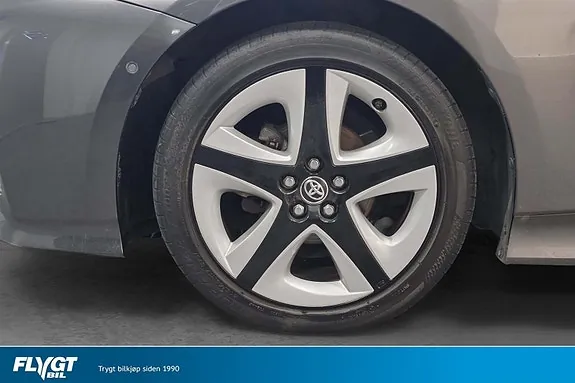 Toyota Prius 2018 photo 5