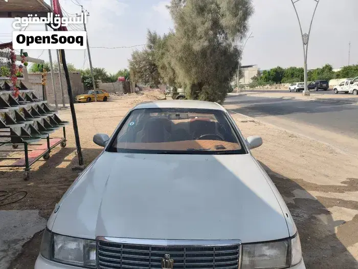 Toyota Crown 1994 photo 4