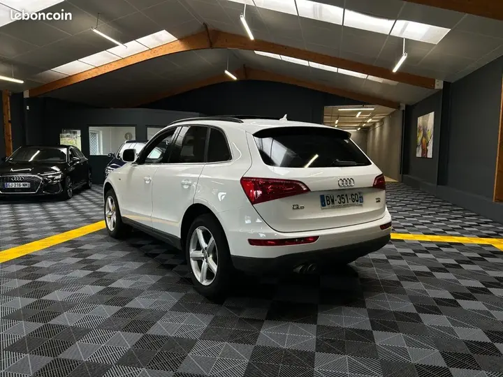 Audi Q5 2011 photo 3