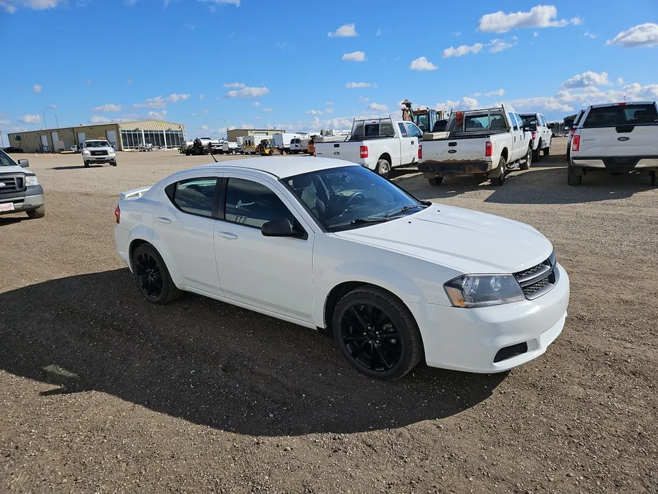 Dodge Avenger 2013 photo 2