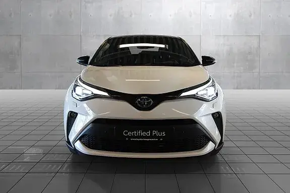 Toyota C-Hr 2021 photo 2
