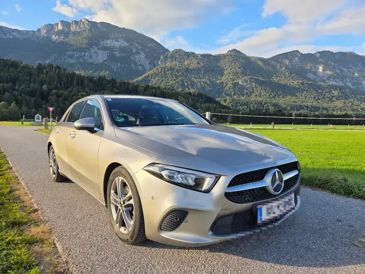 Mercedes-Benz A-Class 2019 photo 3
