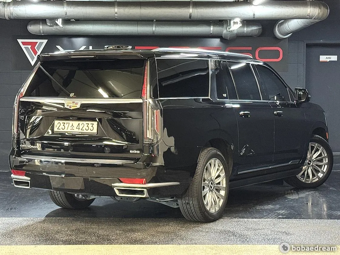 Cadillac Escalade 2021 photo 3