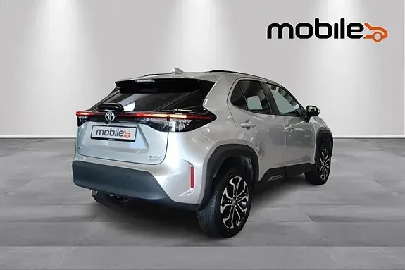 Toyota Yaris Cross 2024 photo 3
