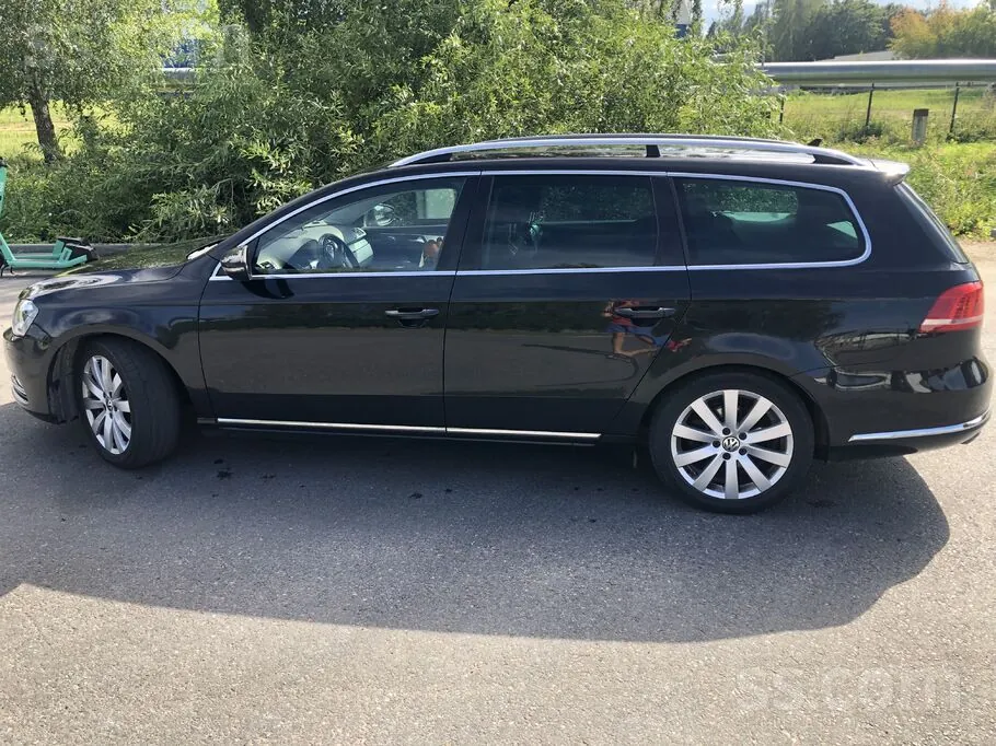 Volkswagen Passat 2011 photo 4