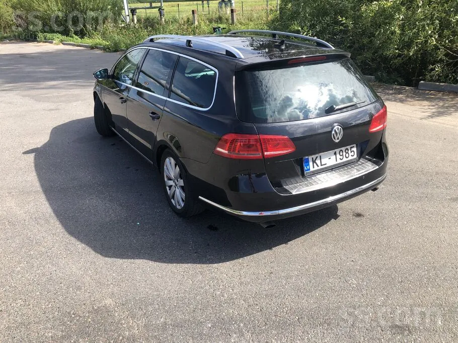 Volkswagen Passat 2011 photo 3