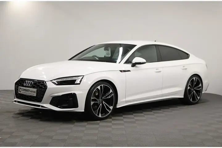 Audi A5 2023 photo 3
