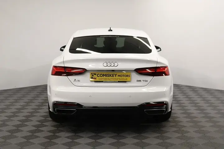 Audi A5 2023 photo 5
