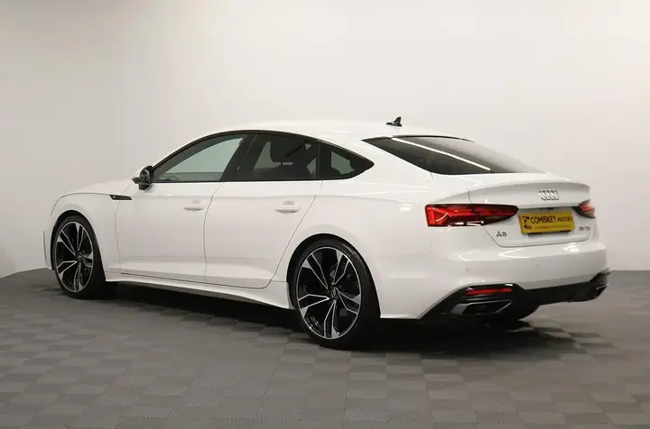 Audi A5 2023 photo 4