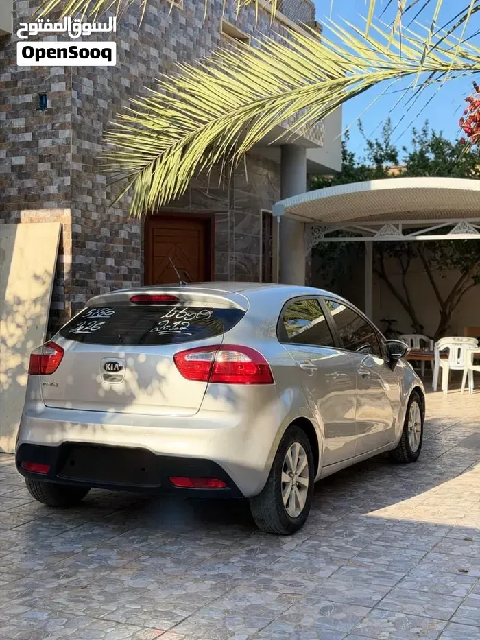 Kia Rio 2013 photo 3